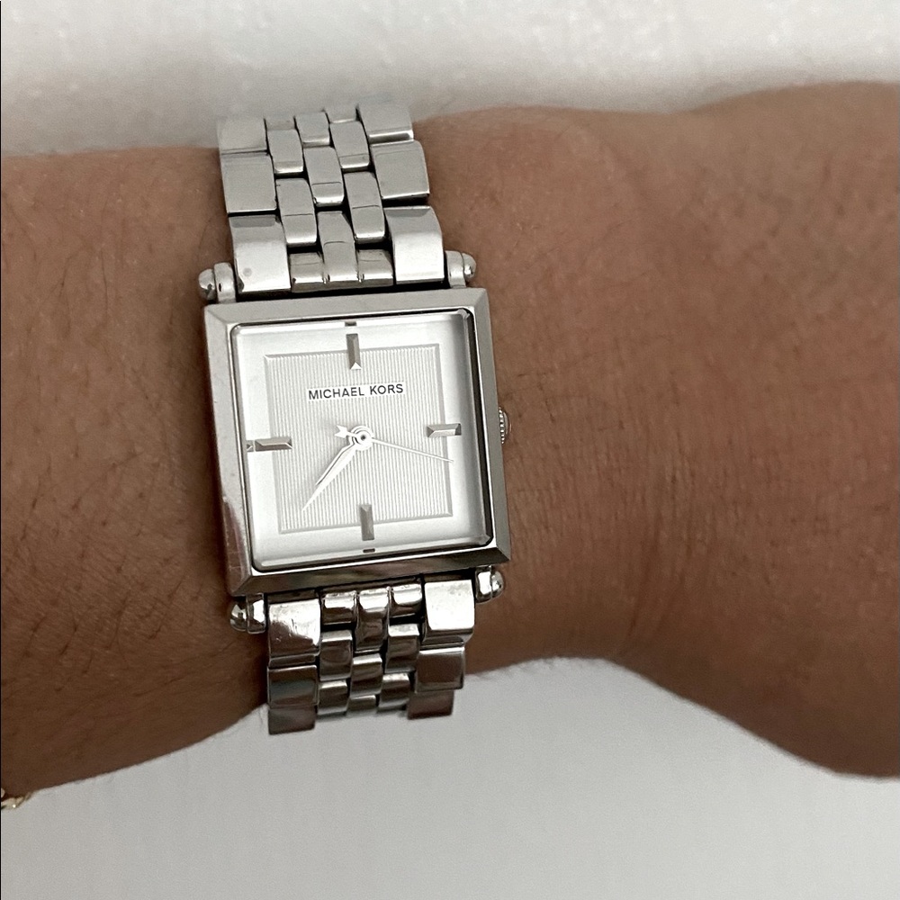 Michael Kors stainless steel watch 7 in